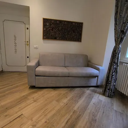 Casa Vaticano